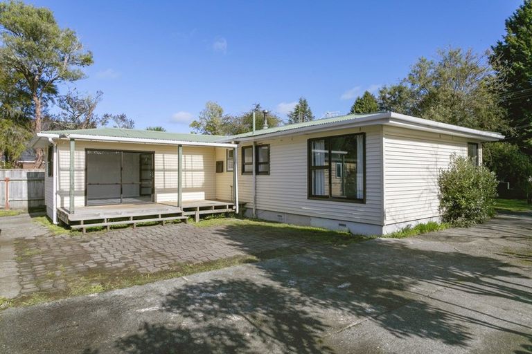 Photo of property in 61 Te Herekiekie Street, Turangi, 3334