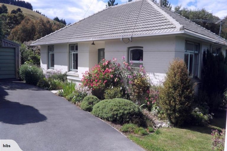 Photo of property in 16a Mclelland Street, Macandrew Bay, Dunedin, 9014