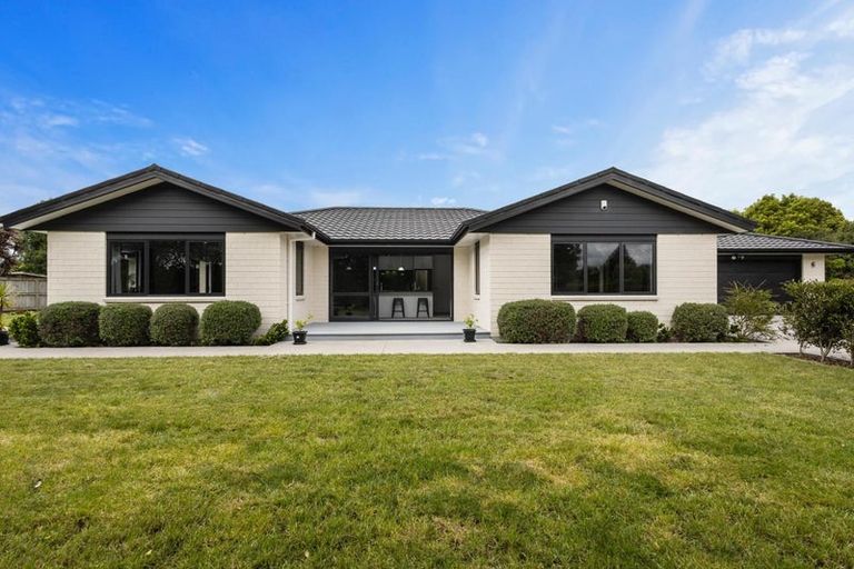 Photo of property in 59b Saint Kilda Road, Cambridge, 3434