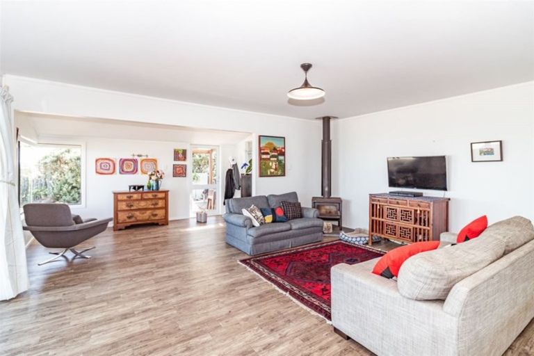 Photo of property in 97 Peat Avenue, Kai Iwi, Whanganui, 4574