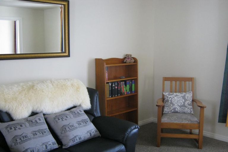 Photo of property in 205 Talbot Street, Geraldine, 7930