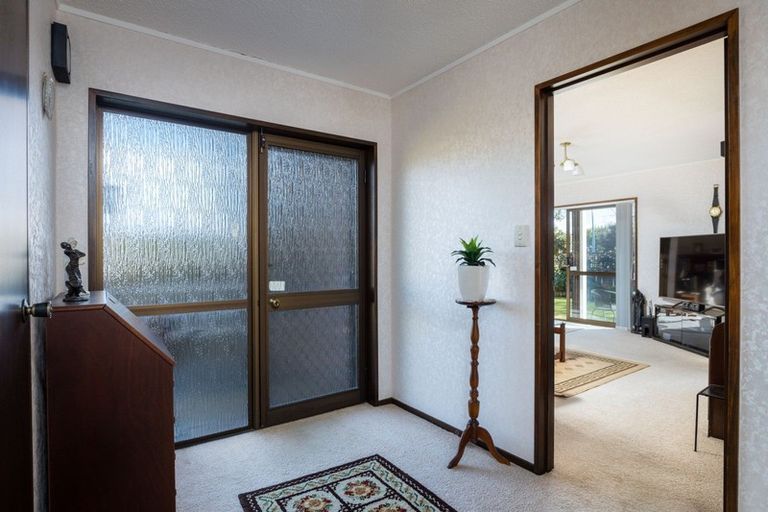 Photo of property in 12 Mace Street, Waitara, 4320