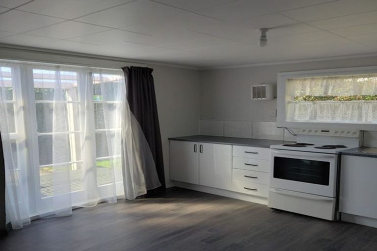 Photo of property in 30 Charles Road, Hannahs Bay, Rotorua, 3010