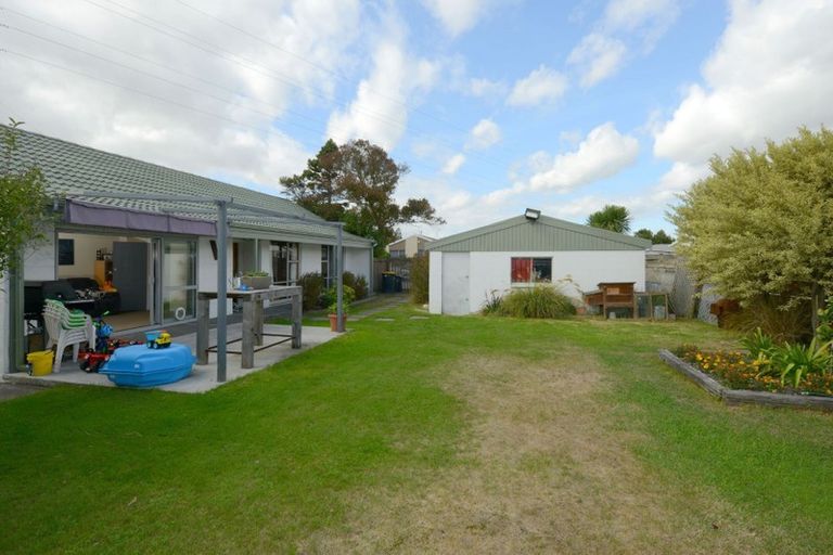 Photo of property in 91 Denise Crescent, Hornby, Christchurch, 8042