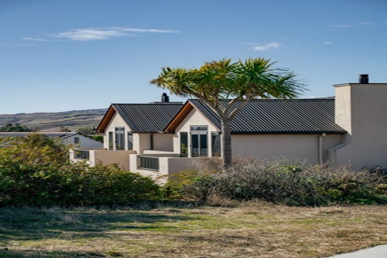 Photo of property in 52 The Dunes, Cromwell, 9310