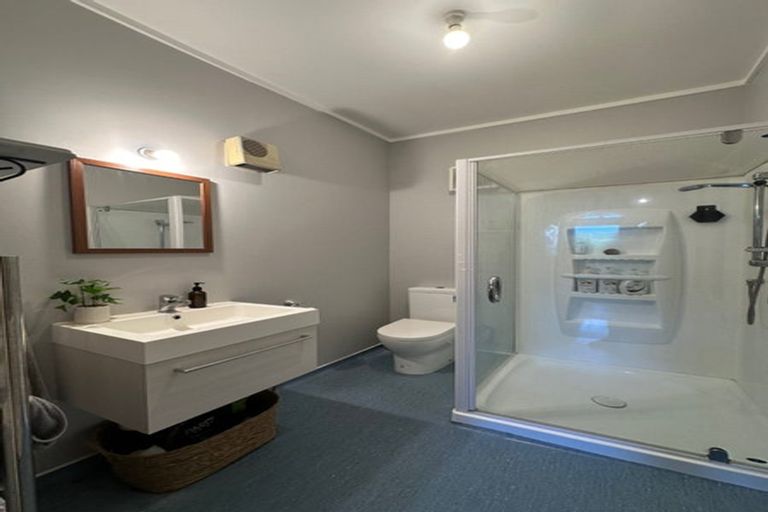 Photo of property in 13 Tinakori Road, Thorndon, Wellington, 6011