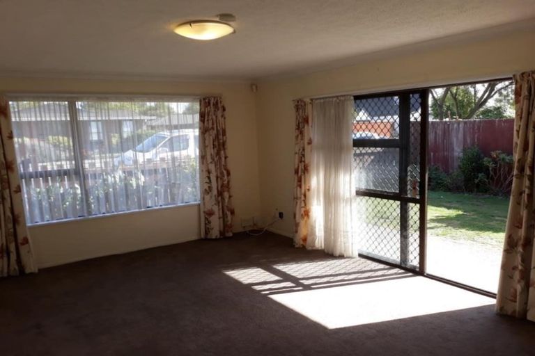 Photo of property in 120 Grahams Road, Burnside, Christchurch, 8053