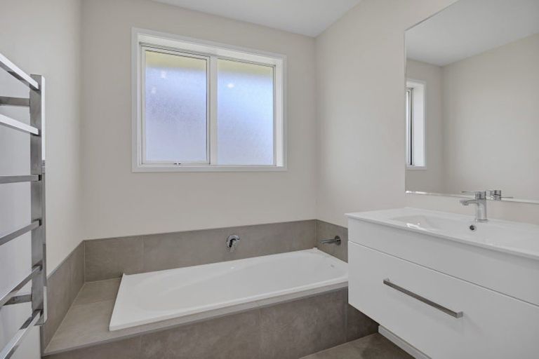 Photo of property in 20 Bianca Crescent, Stratford, 4332