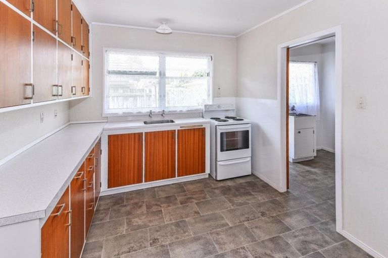 Photo of property in 2/1a Allenby Road, Papatoetoe, Auckland, 2025