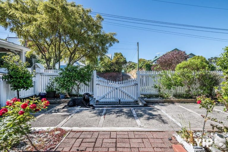 Photo of property in 19 Woodland Road, Johnsonville, Wellington, 6037