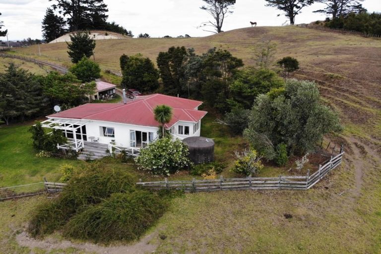 Photo of property in 595 Kanohi Road, Kaukapakapa, 0873