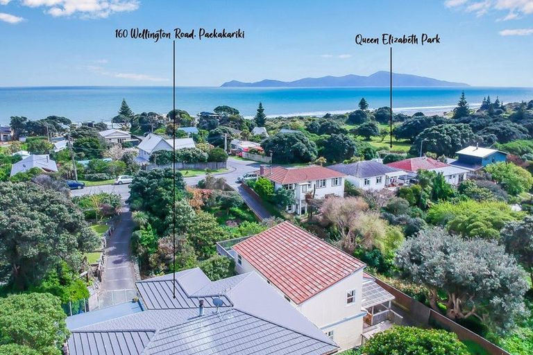 Photo of property in 160 Wellington Road, Paekakariki, 5034