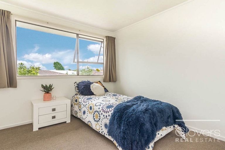 Photo of property in 4/13 Northall Road, New Lynn, Auckland, 0600