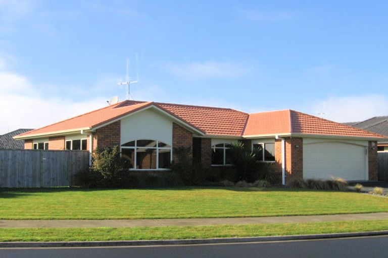 Photo of property in 6 Merlot Place, Rototuna, Hamilton, 3210