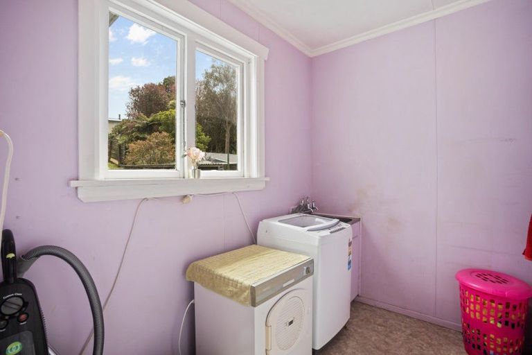 Photo of property in 44 Stafford Street, Waitara, 4320