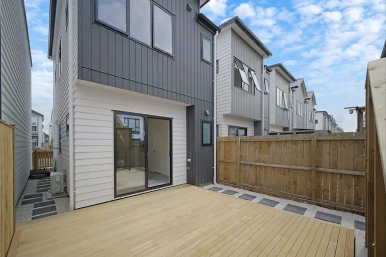 Photo of property in 62 Opoka Street, Papakura, 2110