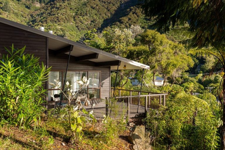 Photo of property in 937 Kenepuru Road, Mahau Sound, Marlborough Sounds, 7282