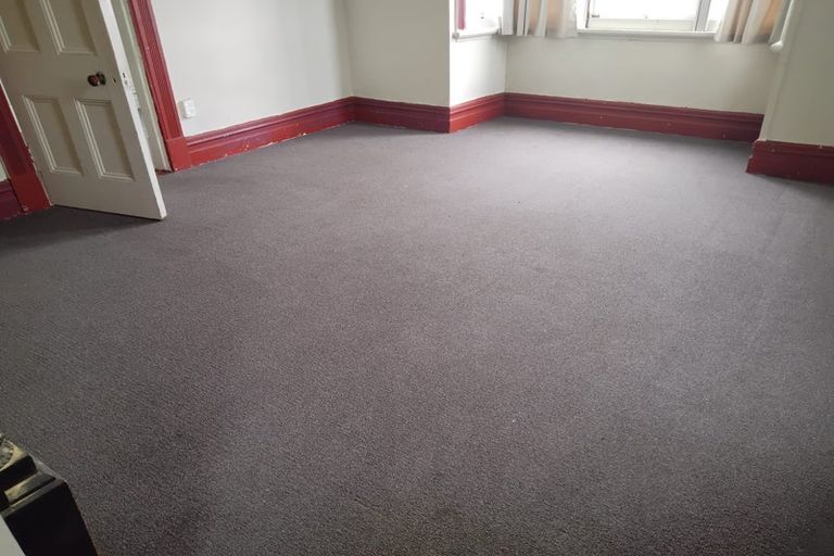 Photo of property in 74 Heriot Row, North Dunedin, Dunedin, 9016