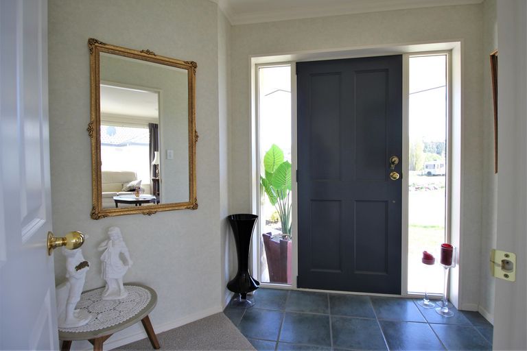 Photo of property in 19 Orchard Drive, Alexandra, 9320