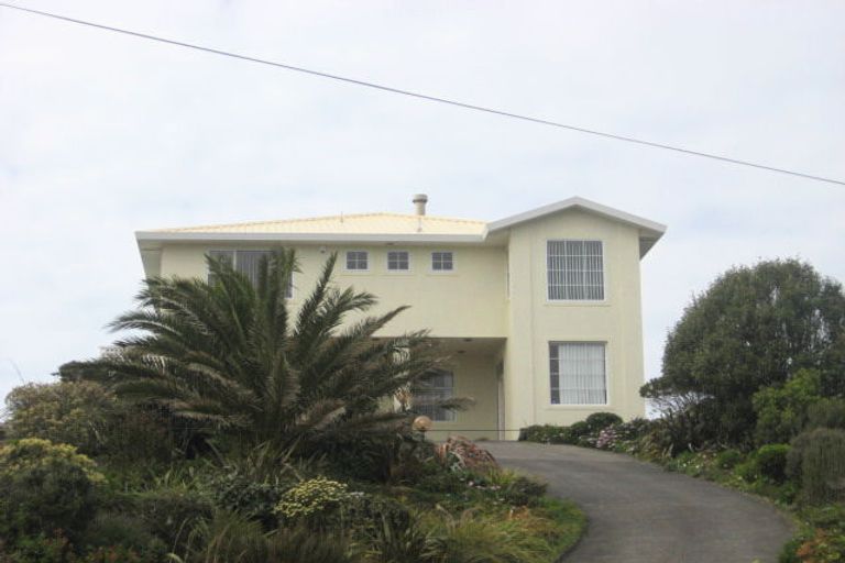 Photo of property in 6b Scott Street, Moturoa, New Plymouth, 4310