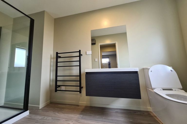 Photo of property in 60 Broadway Parade, Rolleston, 7615