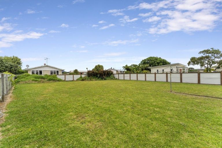 Photo of property in 271 Rangiuru Road, Otaki, 5512