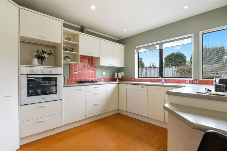 Photo of property in 114 Endeavour Avenue, Flagstaff, Hamilton, 3210