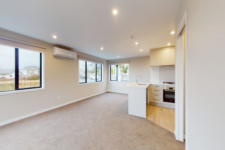 Photo of property in 29a Comber Place, Johnsonville, Wellington, 6037