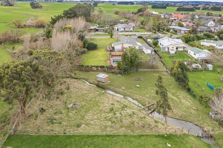 Photo of property in 35 Milne Street, Marton, 4710