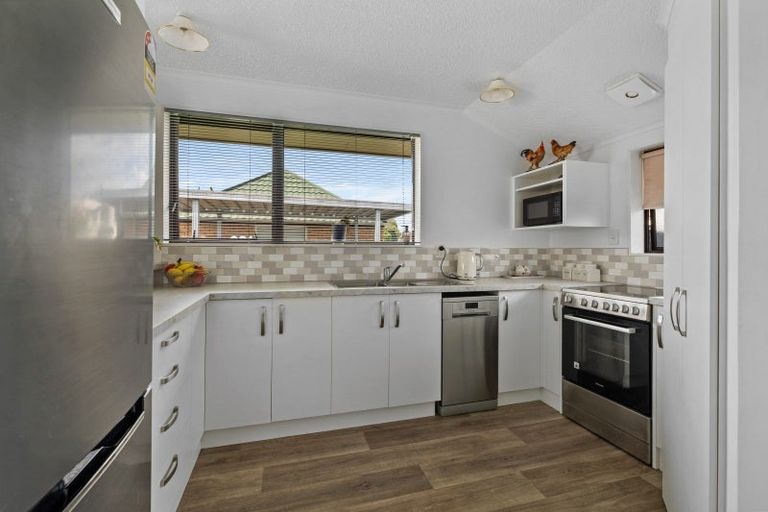 Photo of property in 48b Mclauchlan Street, Springlands, Blenheim, 7201