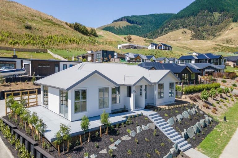 Photo of property in 55 Sunningdale Drive, Stoke, Nelson, 7011