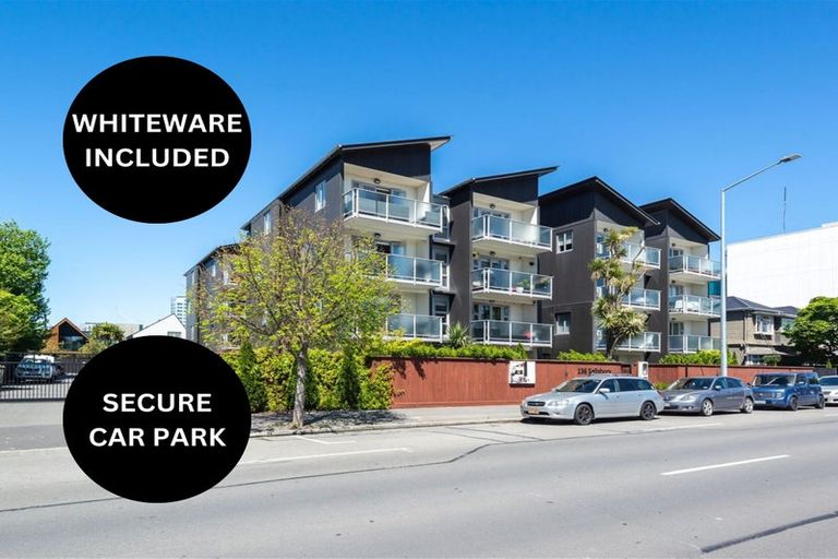 Photo of property in 4/100 Office Road, Merivale, Christchurch, 8014