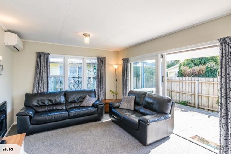 Photo of property in 7a Herbert Avenue, Raumati South, Paraparaumu, 5032