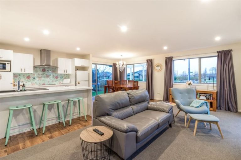 Photo of property in 104 Pegasus Boulevard, Pegasus, 7612