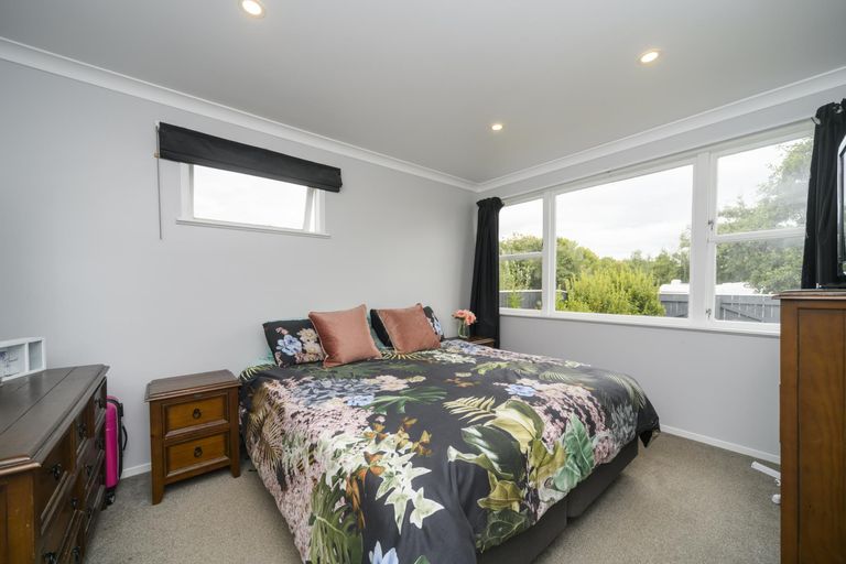 Photo of property in 23 Langley Avenue, Milson, Palmerston North, 4414