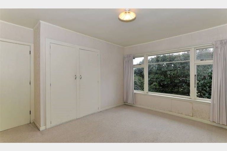 Photo of property in 18 Avonhead Road, Avonhead, Christchurch, 8042
