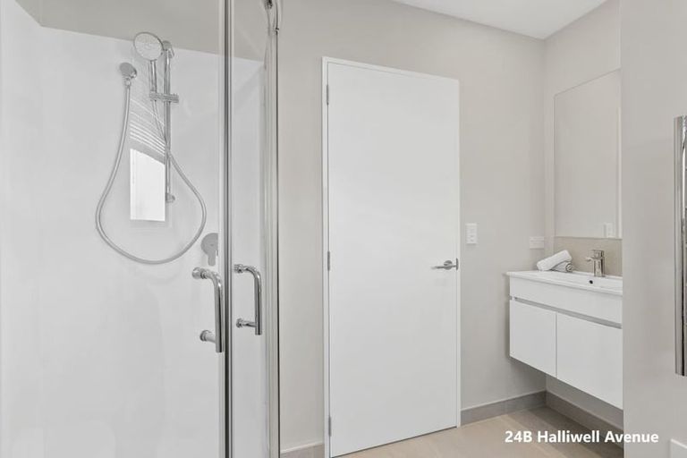 Photo of property in 24d Halliwell Avenue, Papanui, Christchurch, 8052