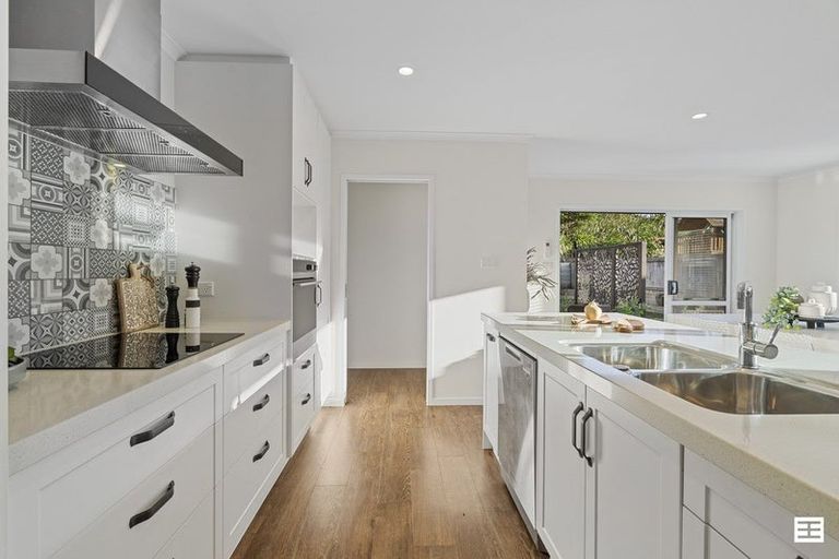 Photo of property in 53 Awataha Crescent, Pyes Pa, Tauranga, 3110