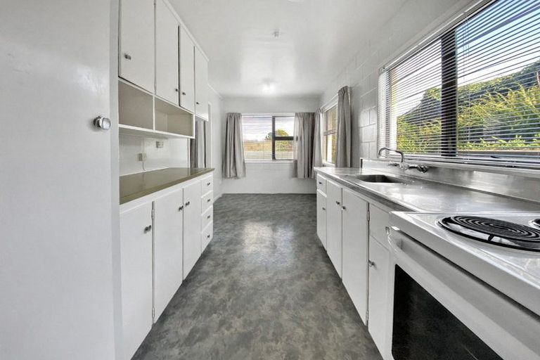 Photo of property in 358 St Heliers Road, Saint Heliers, Auckland, 1071