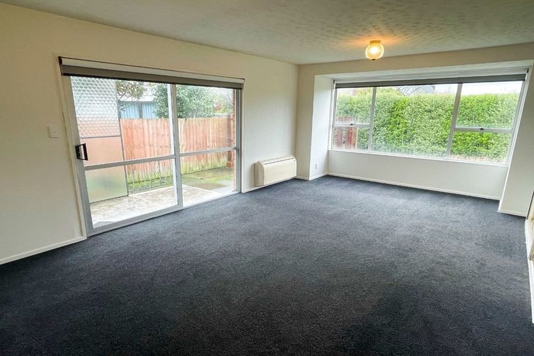 Photo of property in 12a Karnak Crescent, Russley, Christchurch, 8042