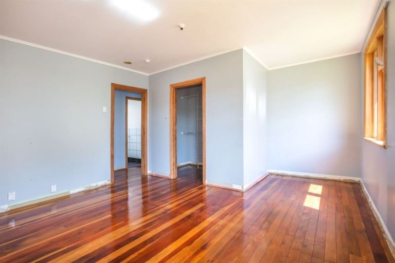 Photo of property in 61 Jillett Street, Titahi Bay, Porirua, 5022
