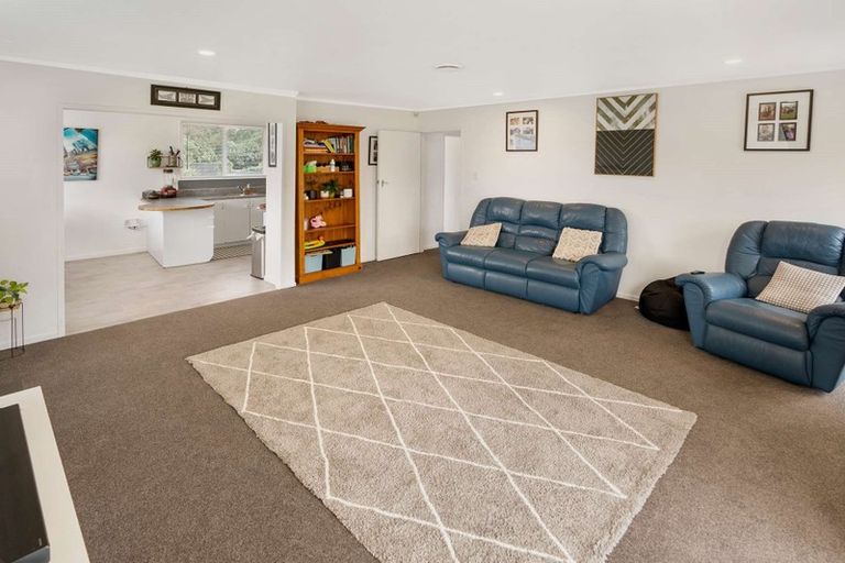 Photo of property in 4 John Road, Fairy Springs, Rotorua, 3015