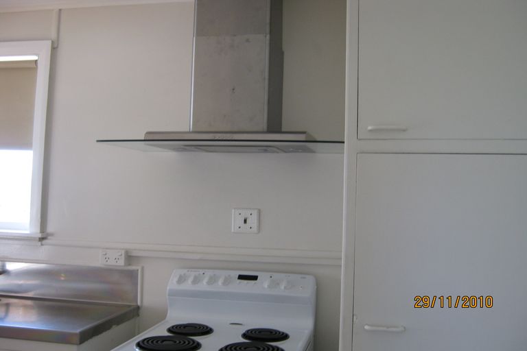 Photo of property in 26 Manchester Street, Takaro, Palmerston North, 4412