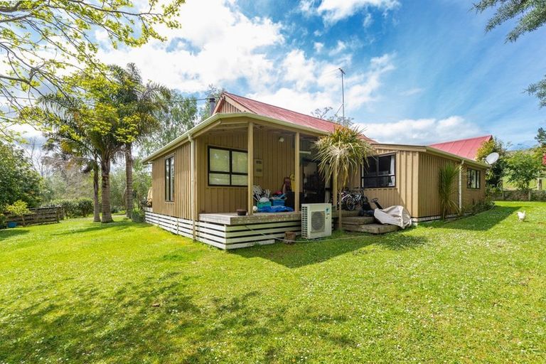 Photo of property in 1110 Whangaripo Valley Road, Whangaripo, Wellsford, 0972