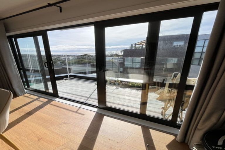 Photo of property in 65b Sunrise Avenue, Murrays Bay, Auckland, 0630