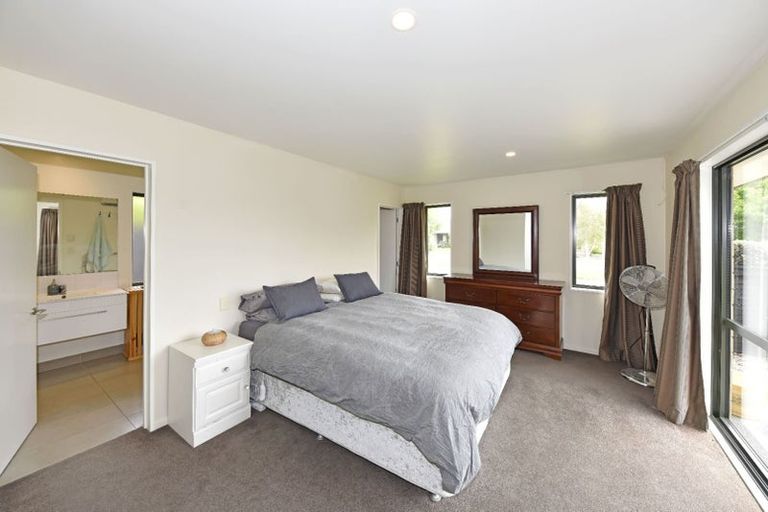 Photo of property in 6 Forbes Street, Pegasus, 7612