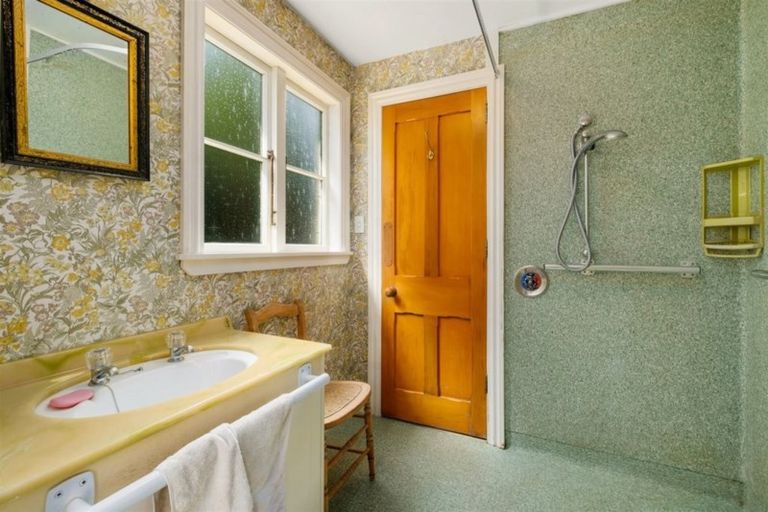 Photo of property in 83 Youghal Street, Wanaka, 9305