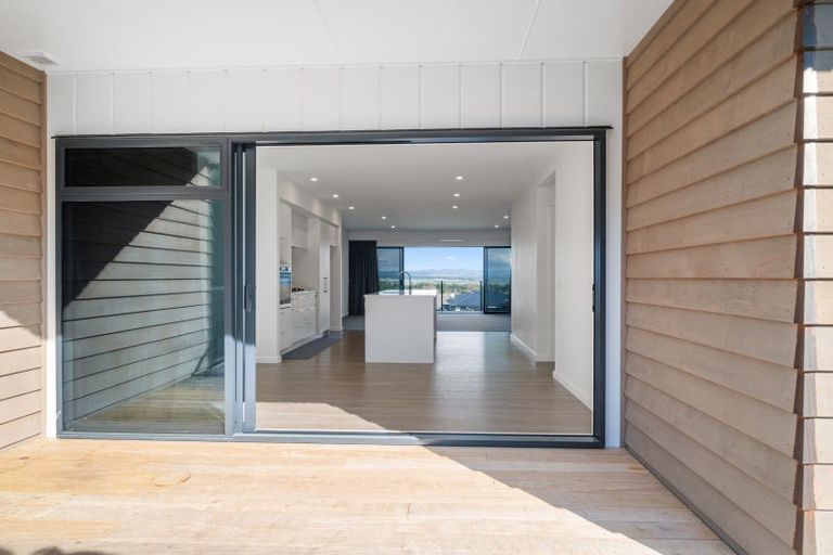 Photo of property in 16 Blue Dun Place, Nukuhau, Taupo, 3330