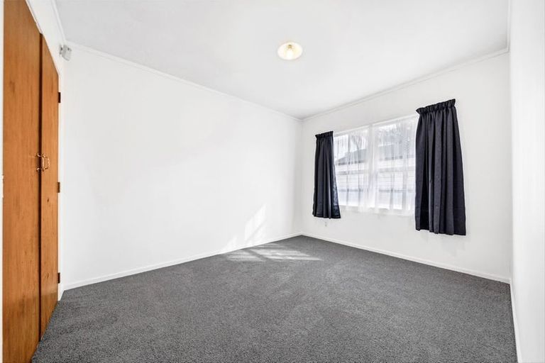 Photo of property in 22 Grande Vue Road, Hillpark, Auckland, 2102