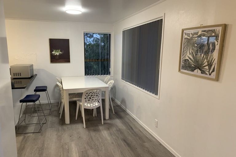 Photo of property in 41 Mcquarrie Avenue, Wattle Downs, Auckland, 2103